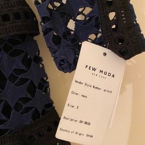 Few Moda A-Line Star-Lace Layered Dress